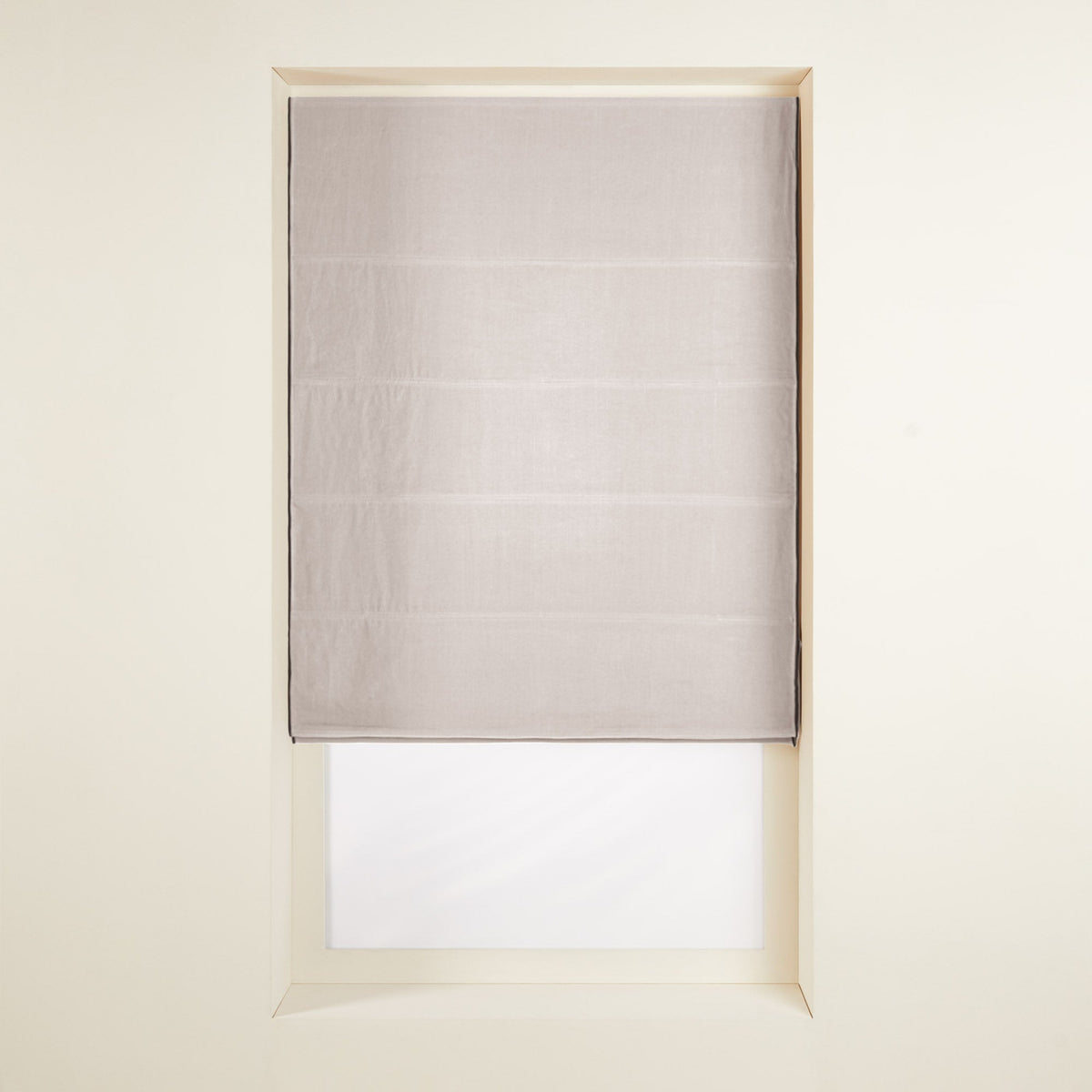 Madura Verduisteringsrolgordijn Carlina snaar en zwarte hommel 45x220 cm