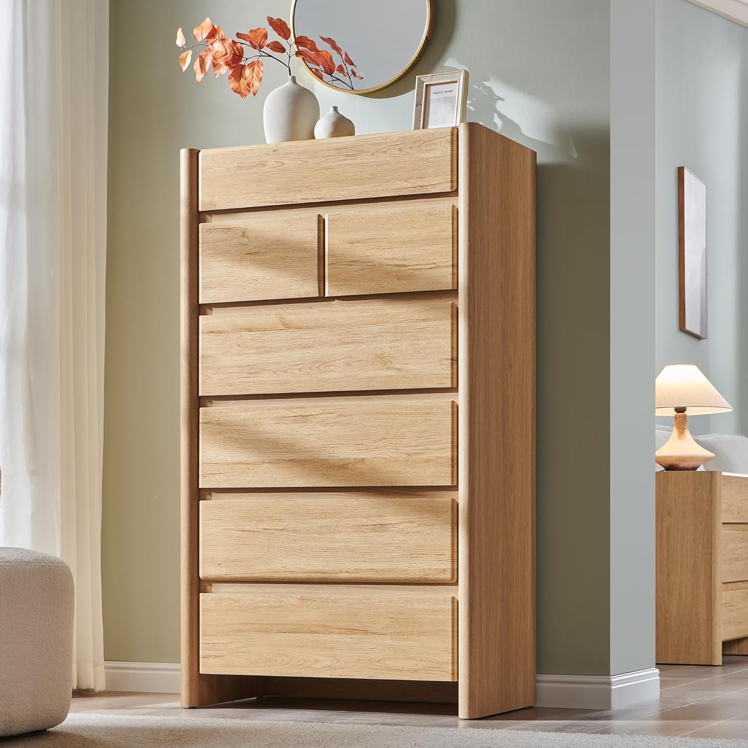 Modern 7 Drawers Dresser for Bedroom, 54.7 Tall Large Dresser & Chests of Drawers w/Rounded Corner, Wood Handleless Organizer Dresser w/Natural Texture for Bedroom, Living Room-Natural