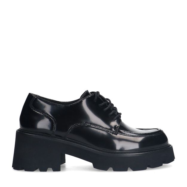 Zwarte leren veterschoenen