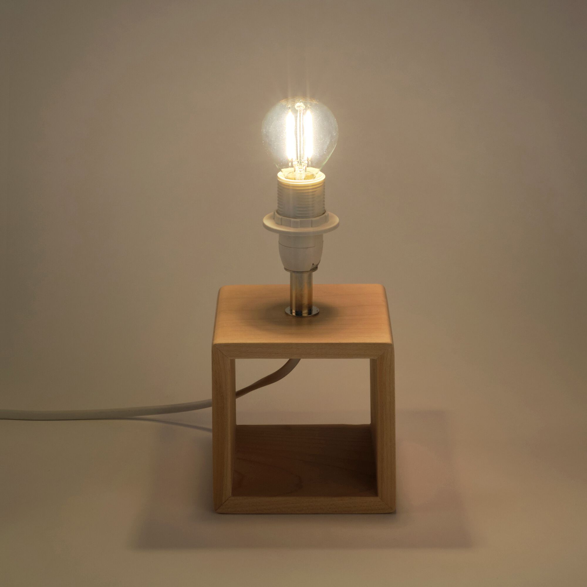 SPHERE - Lot de 2 ampoules LED globe culot E14 luminosité faible - transparent