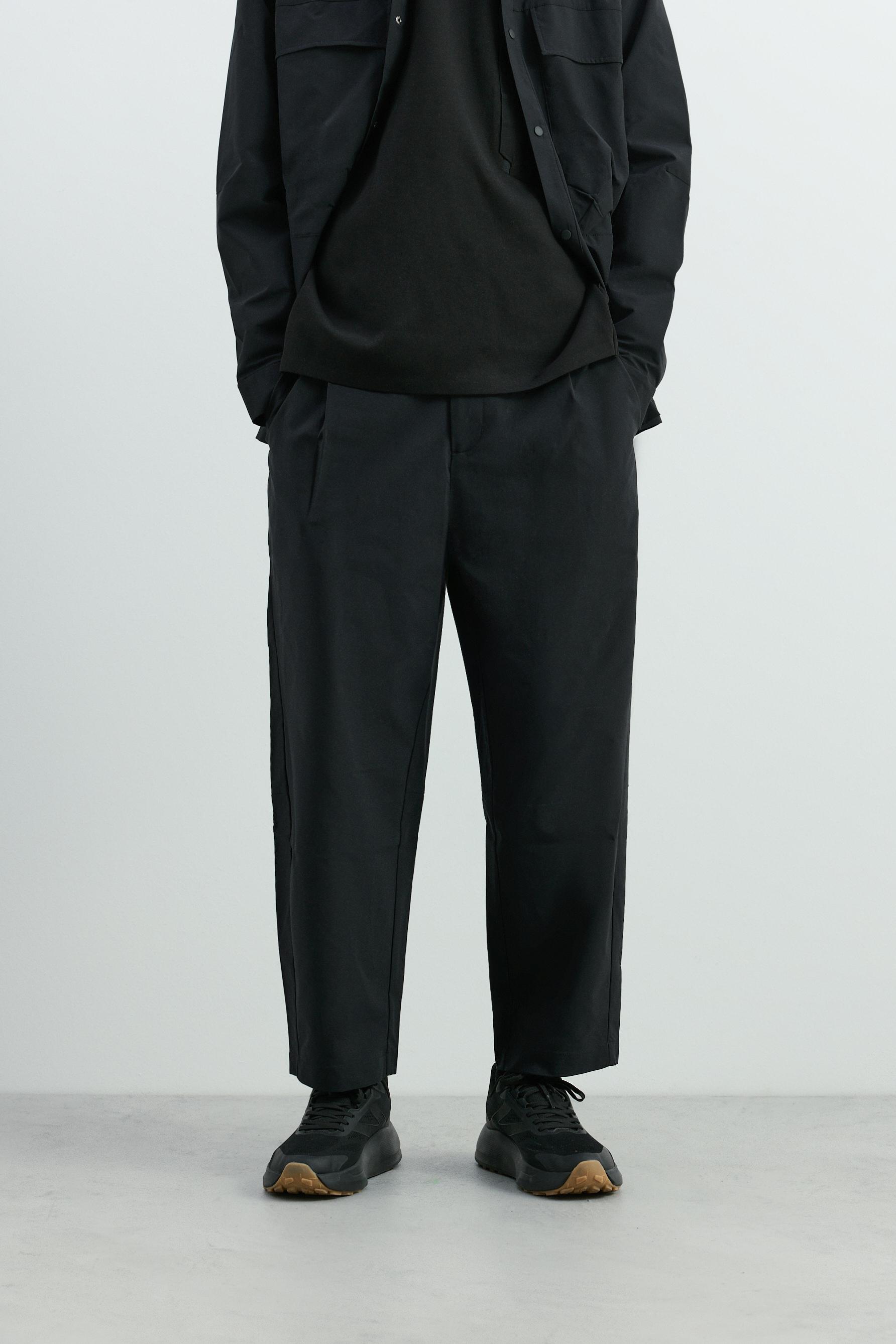 Pantalón sports tailoring pliegues anilla