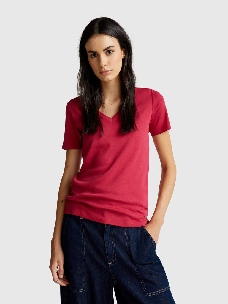 Pure cotton t-shirt with V-neck