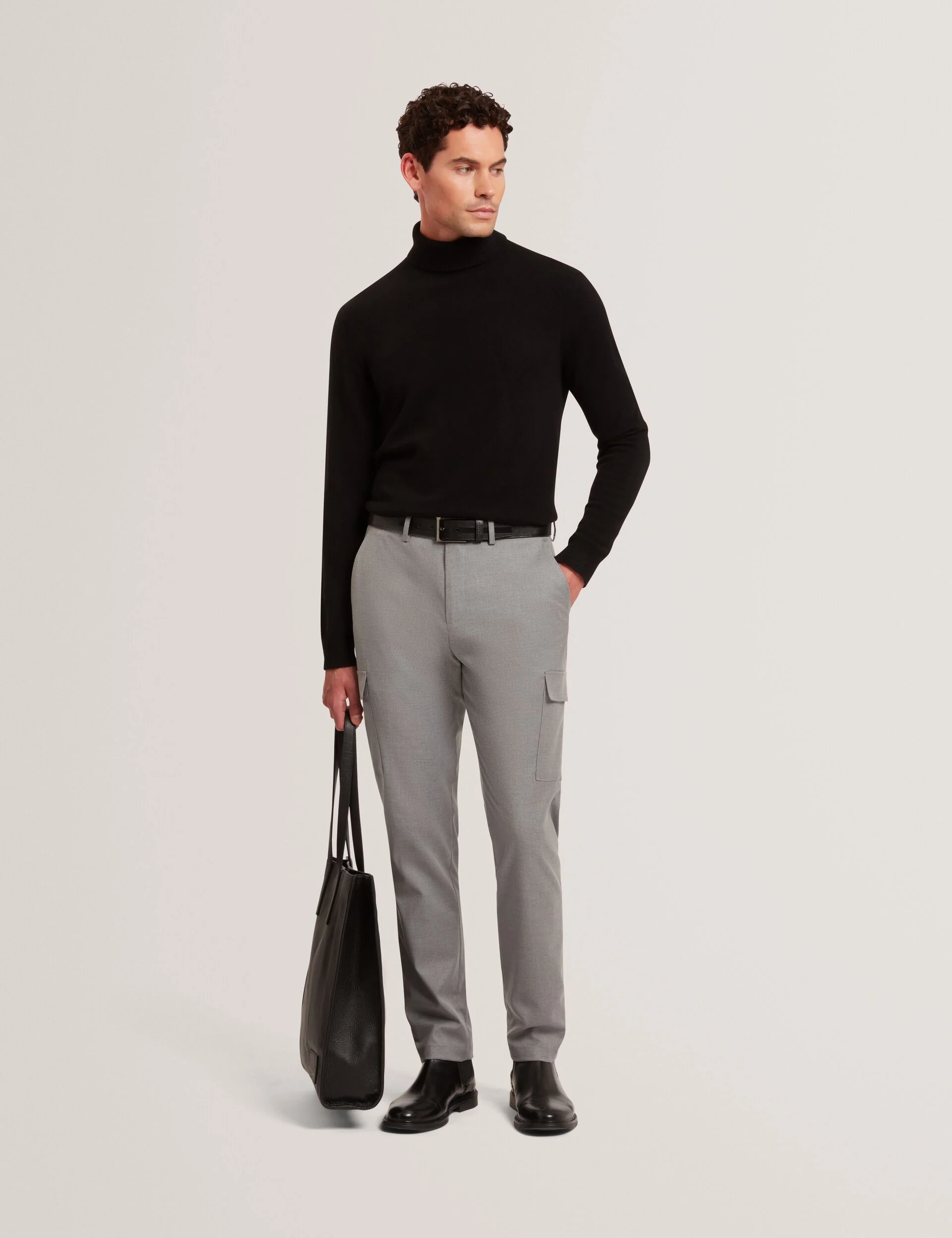 LIONAL | GREY
