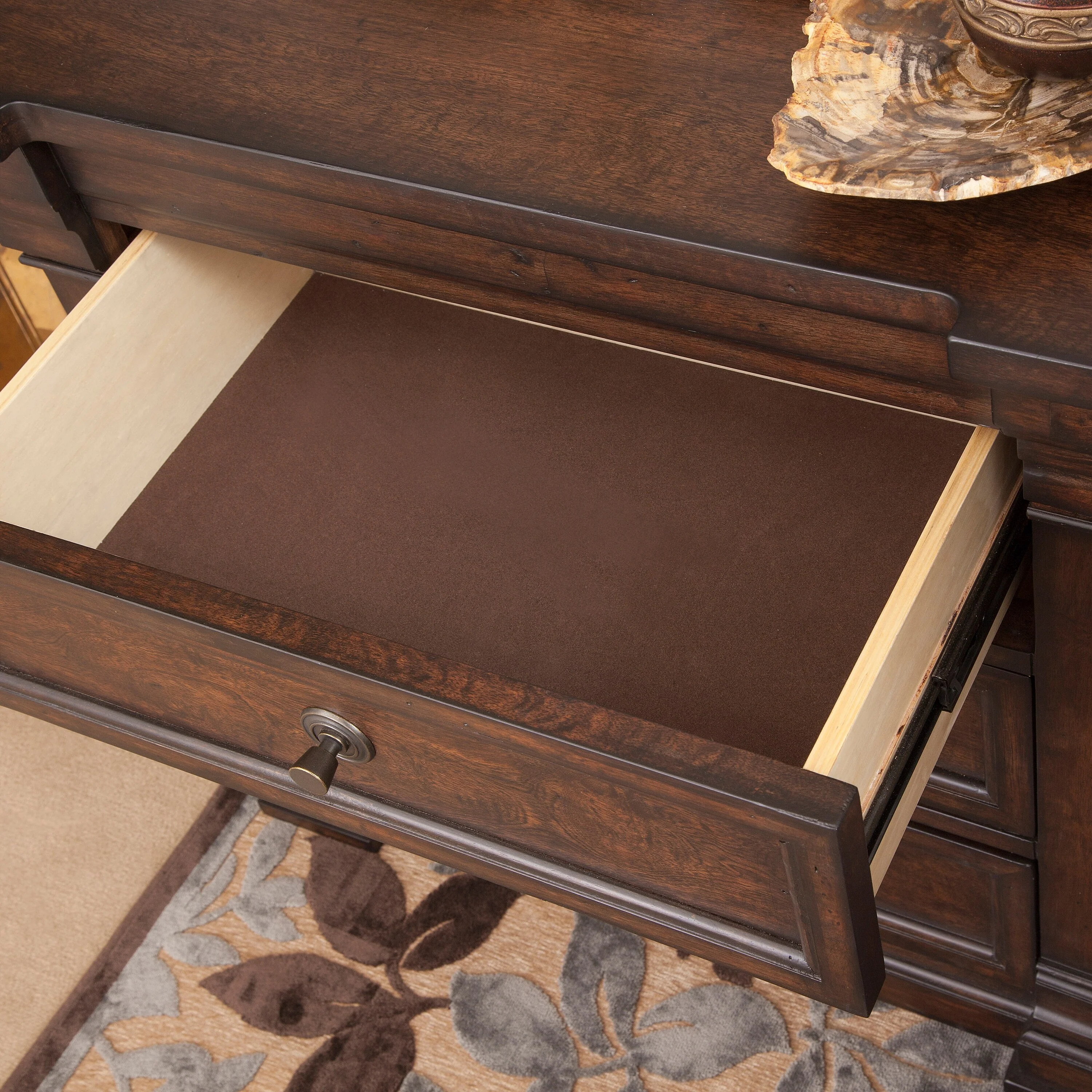 Kendall Traditional Tobacco Brown Wood 3-drawer Nightstand