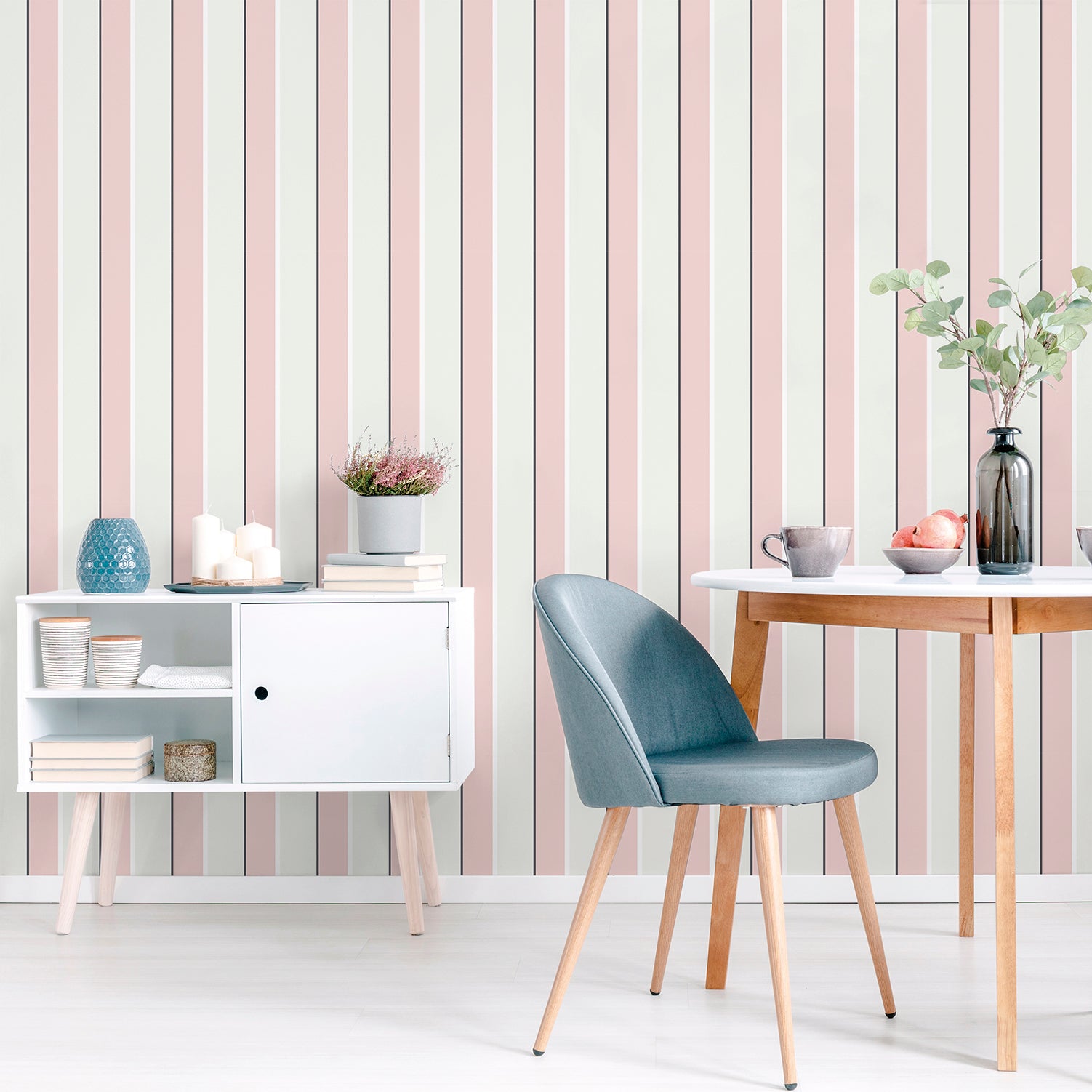 Sanders & Sanders behang strepen roze - 53 cm x 10 m - 640372