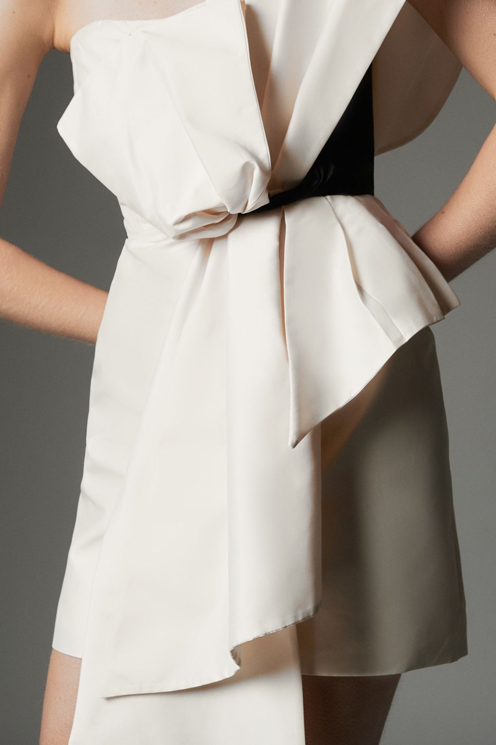 KarenMillen Archive Collection - Taffeta Bow Detail Woven Mini Dress