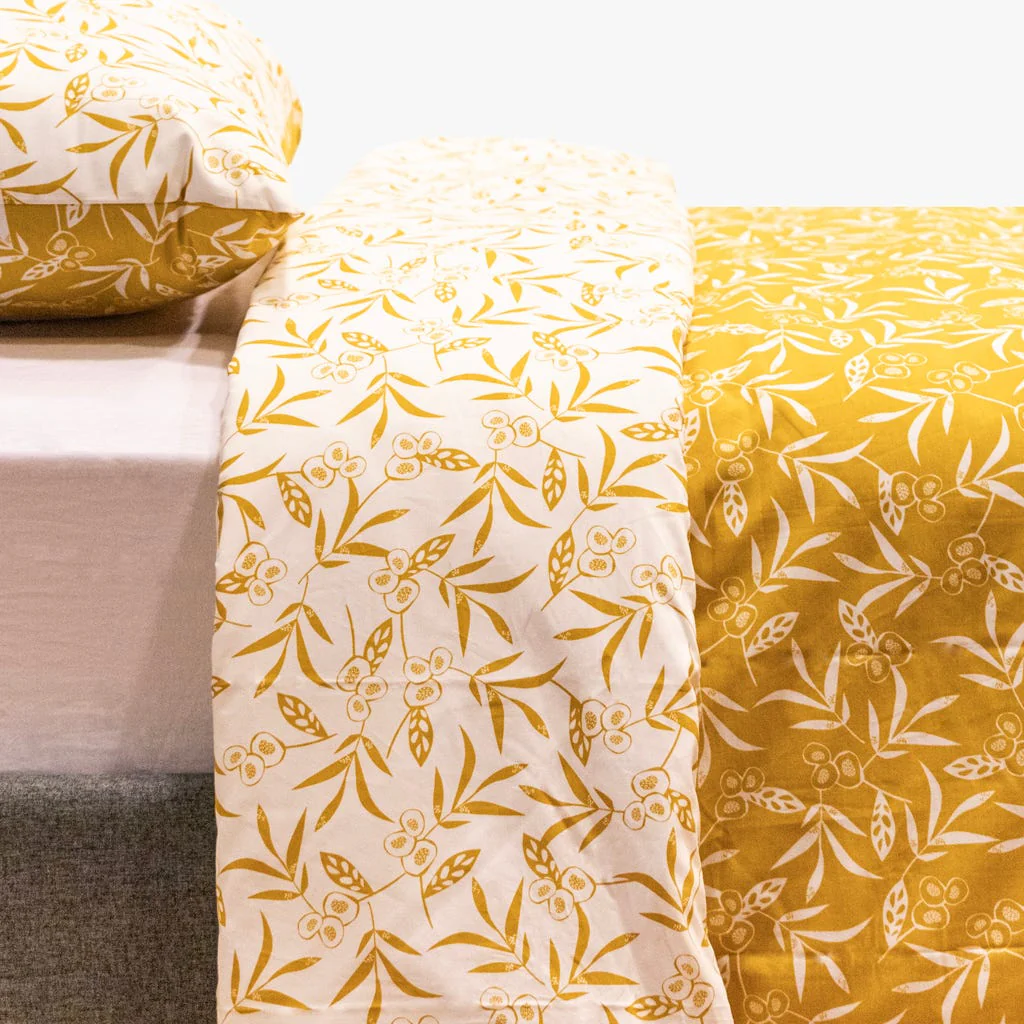 Capa de Edredão Flores Amarelo 140x220 BACKYARD