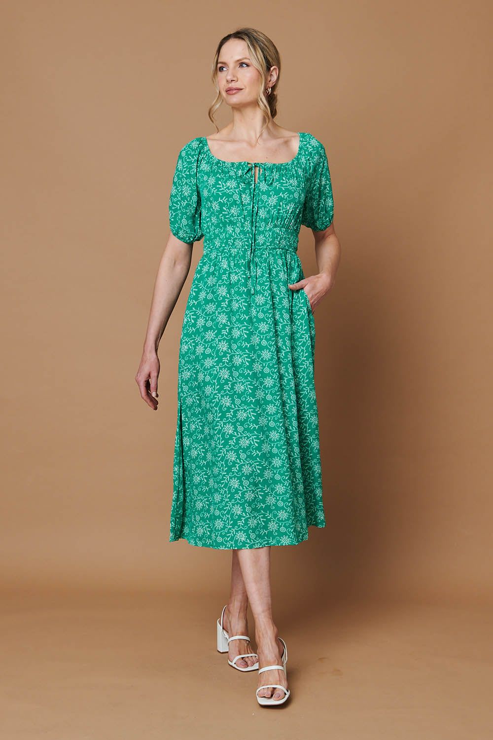 Izabel London Printed 1/2 Sleeve Smocked Midi Dress