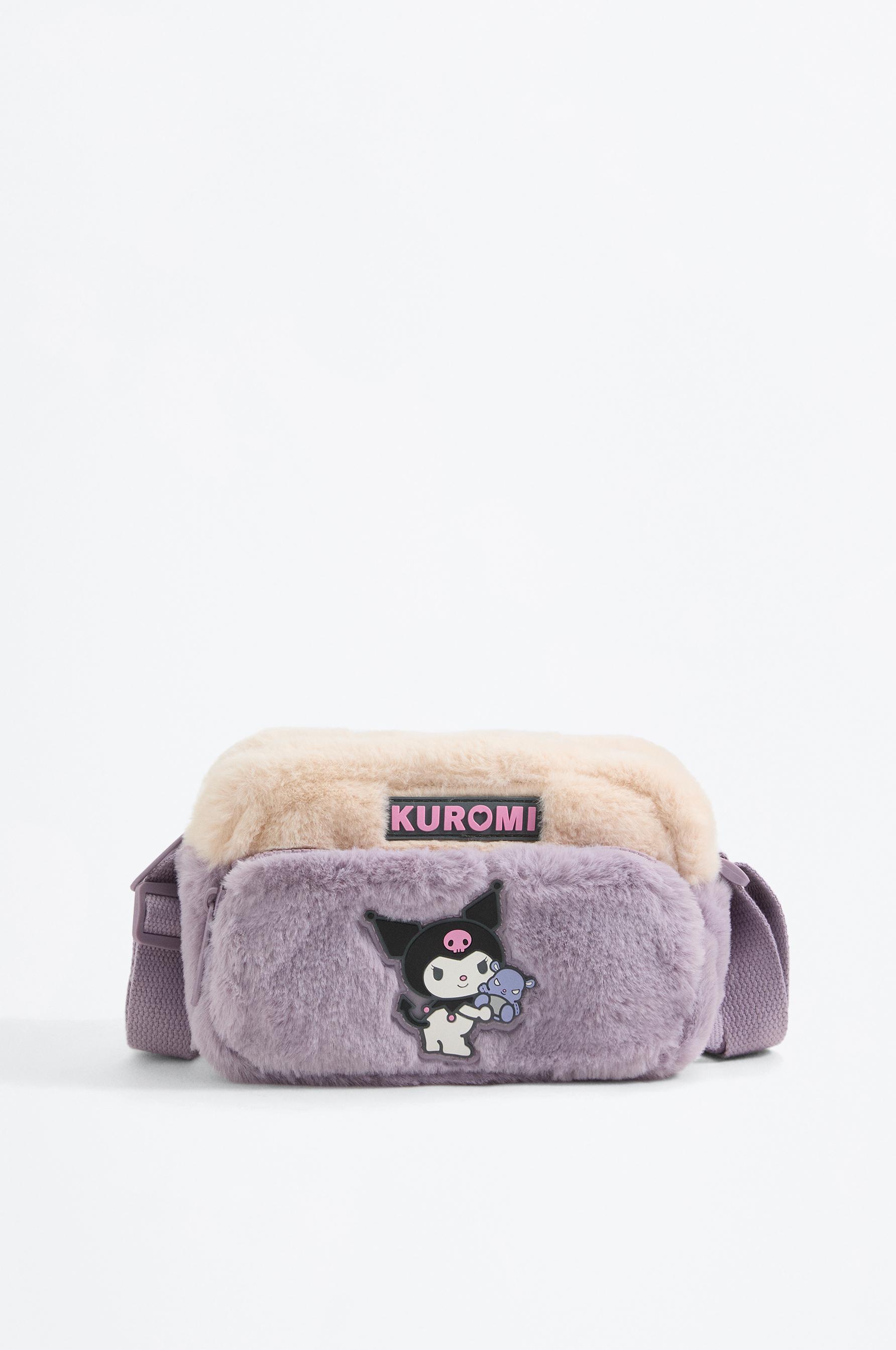 Bolso bandolera efecto pelo Kuromi Hello Kitty ©SANRIO