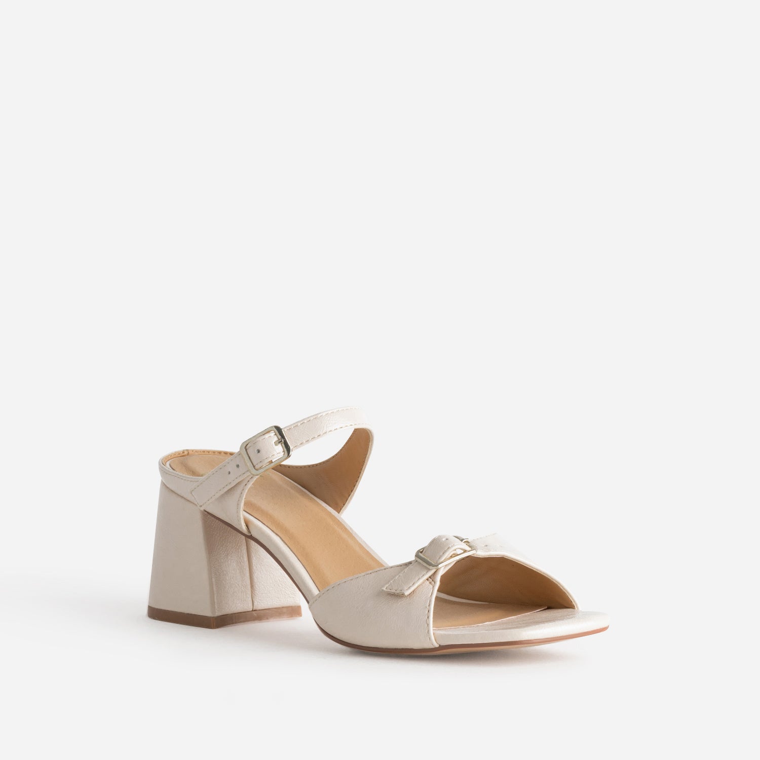 Mule beige à brides fines et boucles rectangulaires