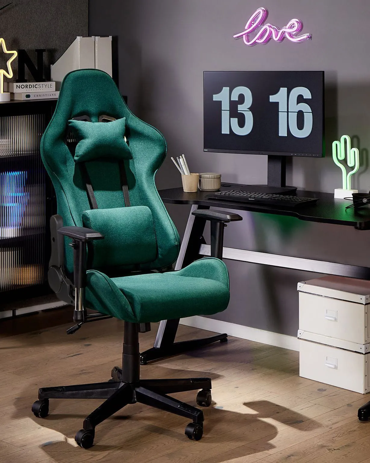 Gaming Chair WARRIOR Dark Green