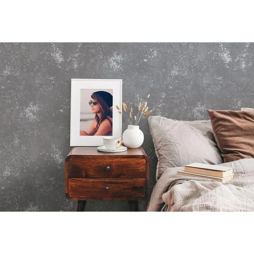 A.S. Cr&eacute;ation behang met structuur grijs en zilver - 53 cm x 10.05 m