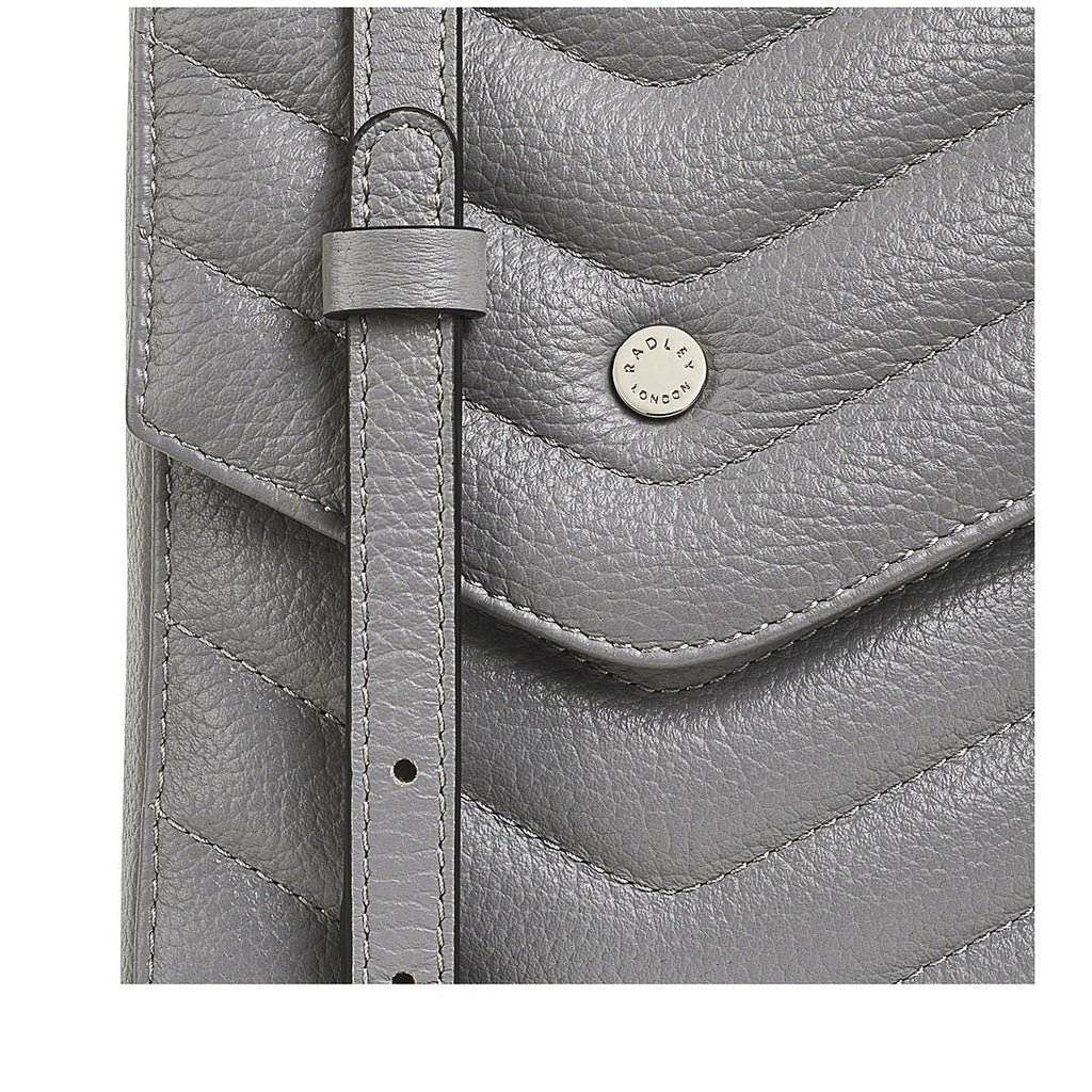 Rowe Avenue - Medium Phone Cross Body Bag