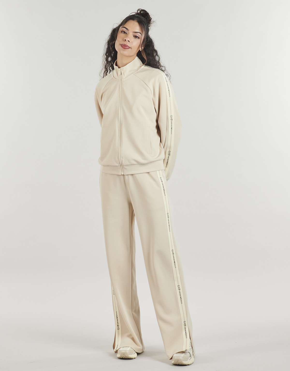 Emporio Armani EA7 - TRAIN TRACKSUITS W LOGO SERIES TAPE - Beige