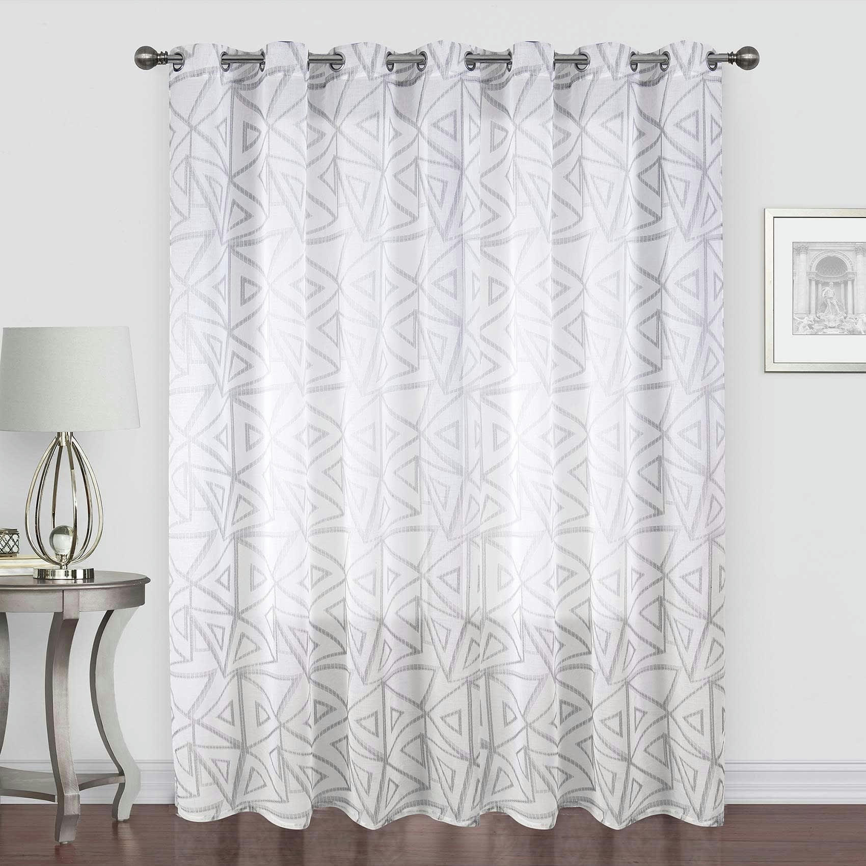 - Voilage grande largeur motif triangle polyester gris clair 300x260 cm