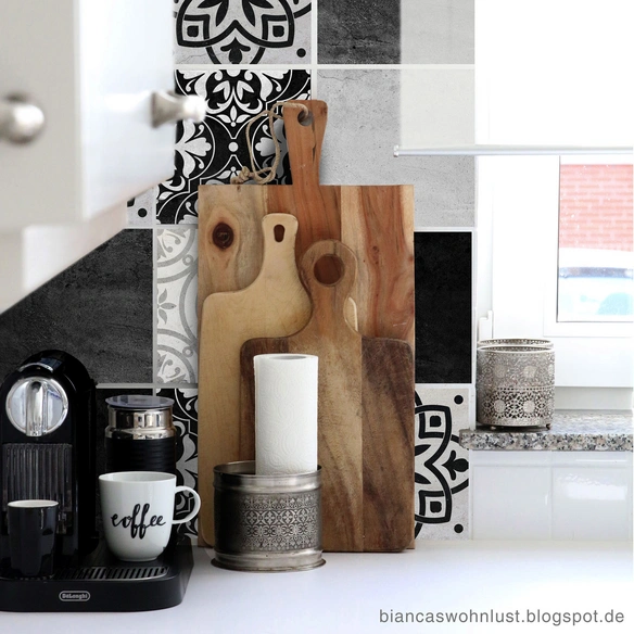 Fliesenaufkleber »Blumen-Beton Patchwork«, selbstklebend