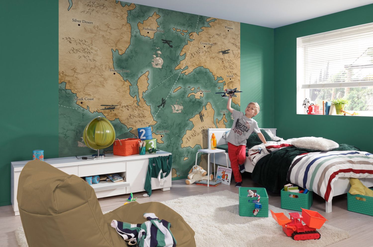 Komar fotobehang vintage wereldkaart groen en beige - 300 x 280 cm - 610848