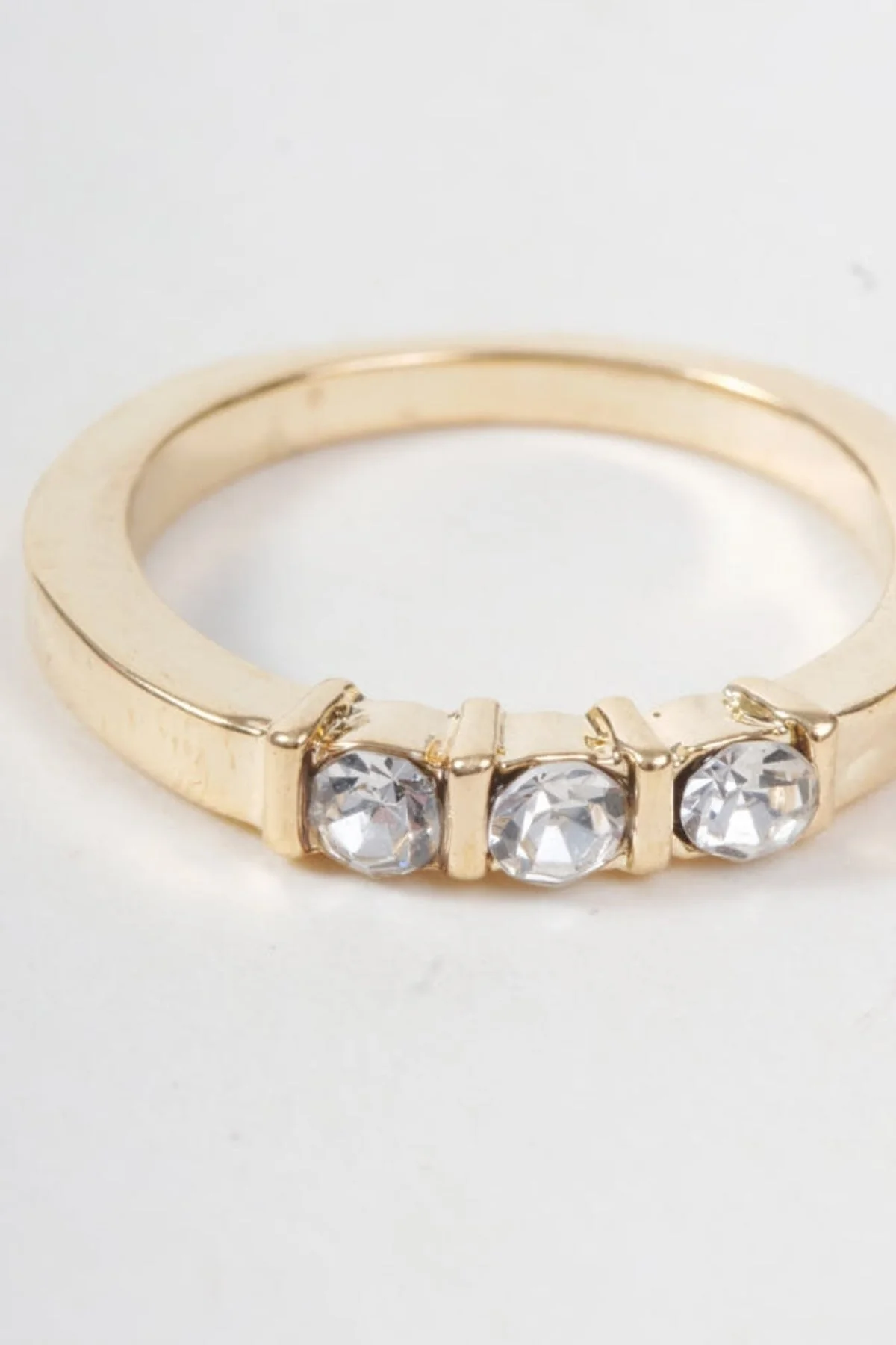 Clear Stone Gold Ring - Size 7