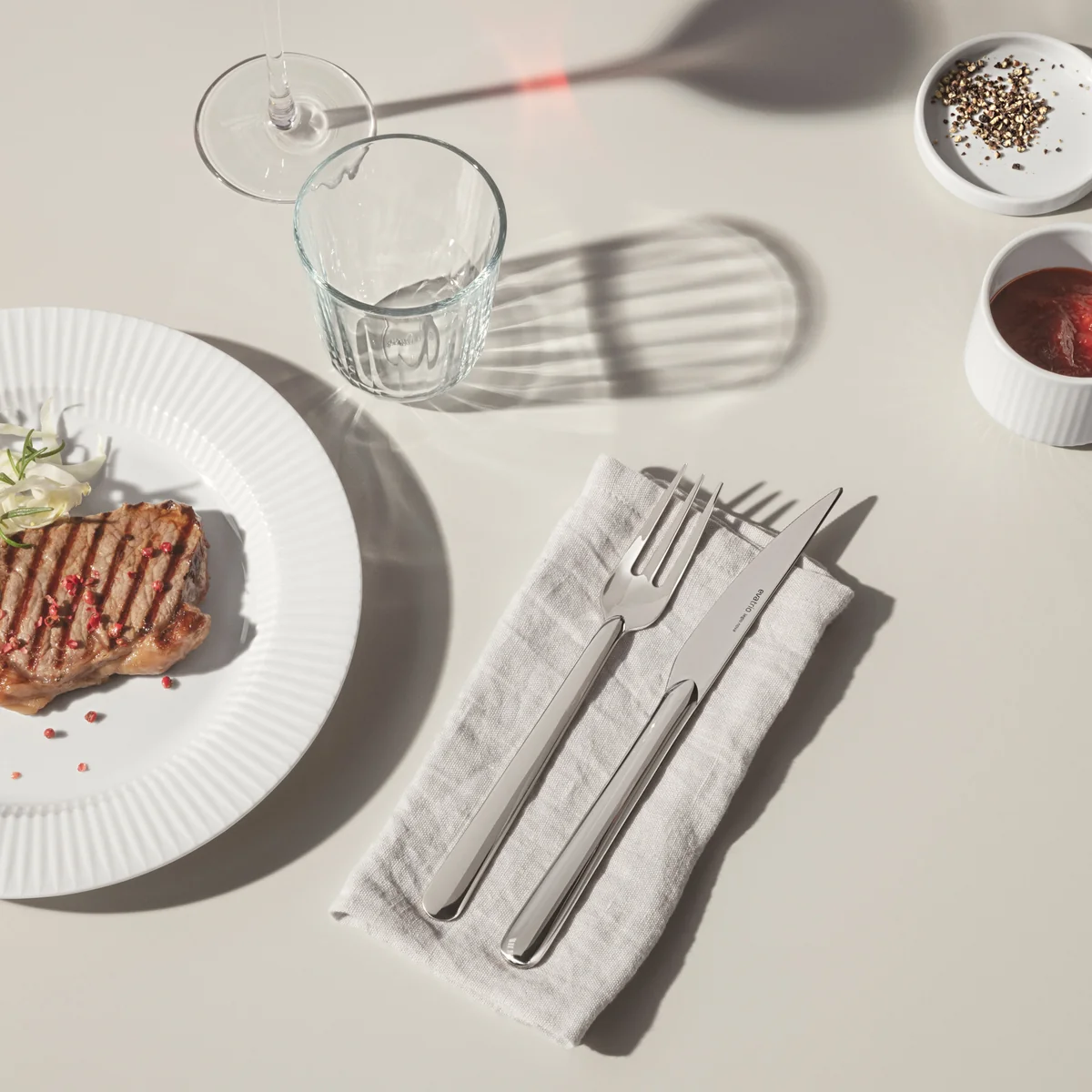 Eva Trio - Legio Nova Grill Besteckset, Edelstahl (8 tlg.)