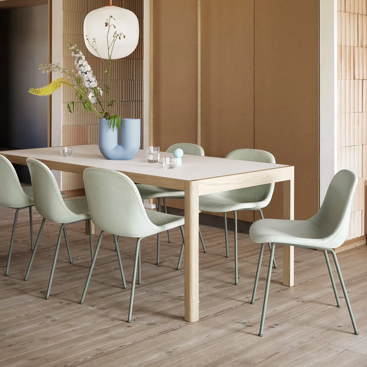Muuto - Workshop Esstisch