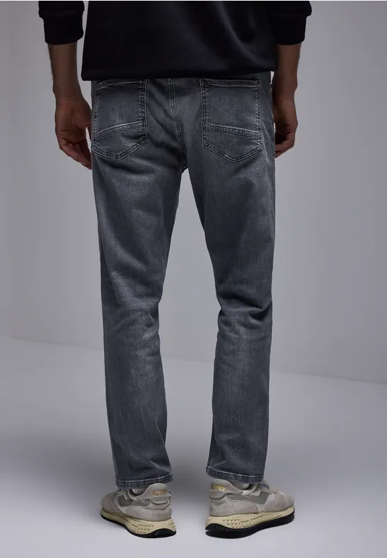 Jeans im Regular Fit