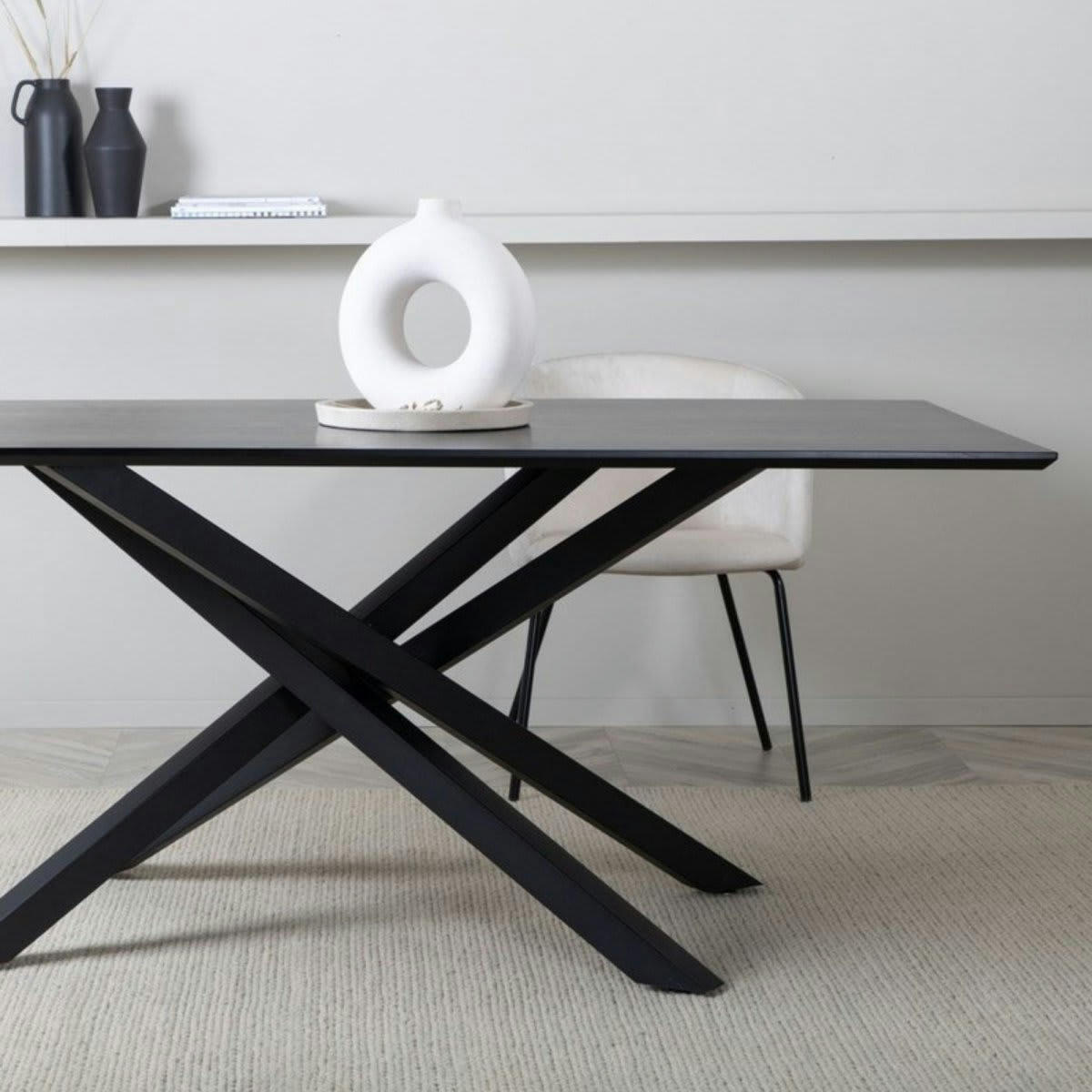 GLAVIE - Table à manger 180cm bois noir pieds étoile