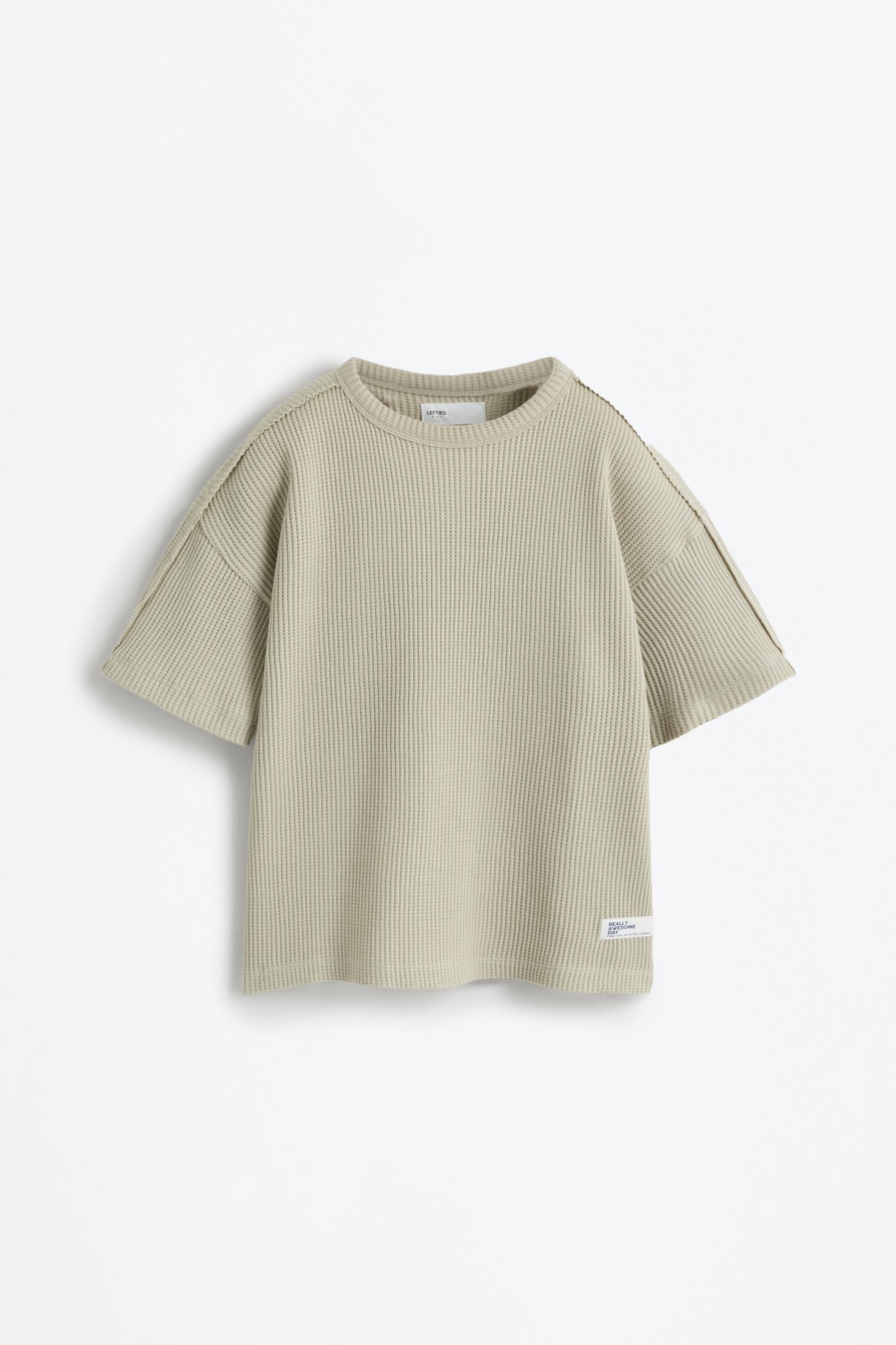 Camiseta gofrada