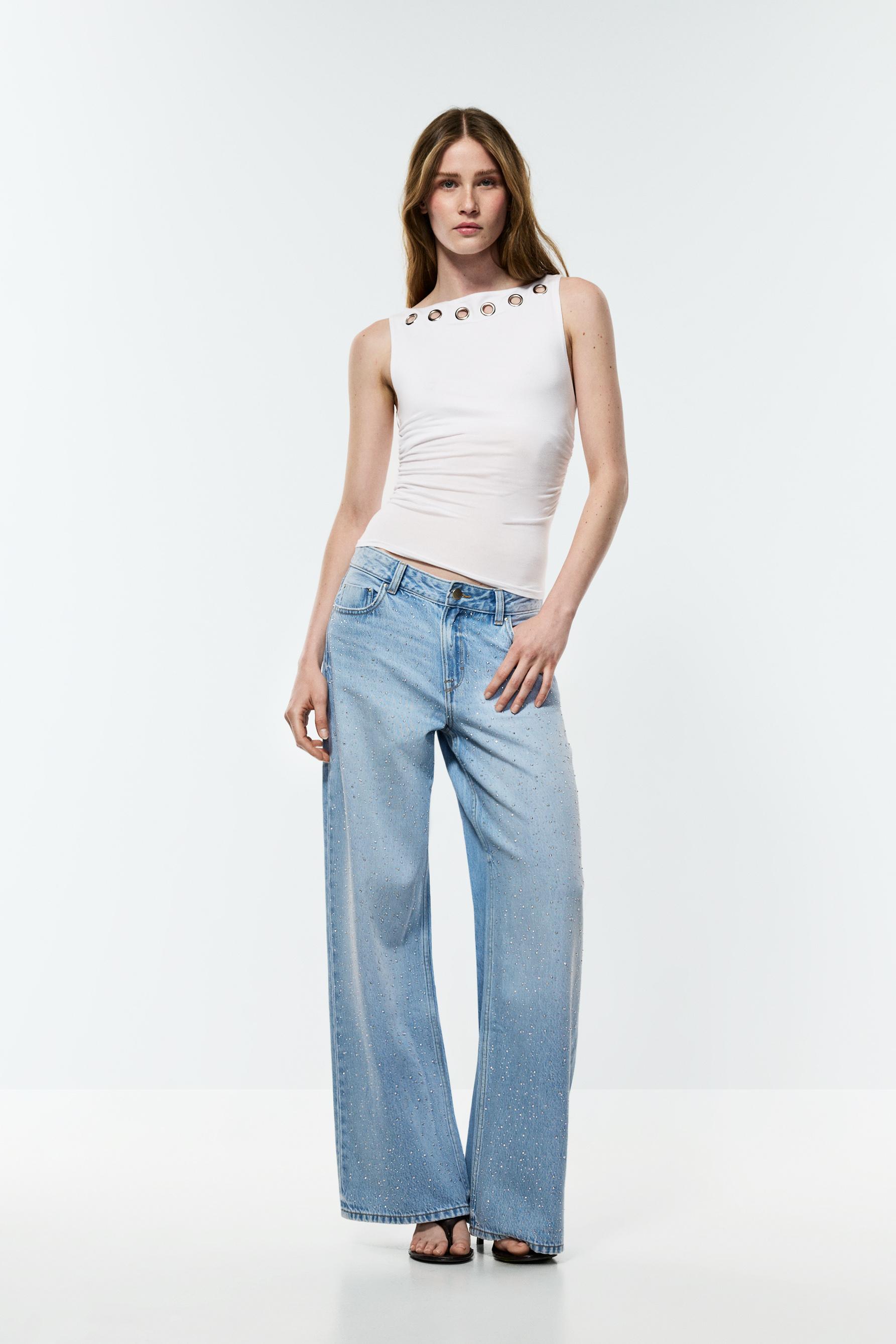 Top eyelets