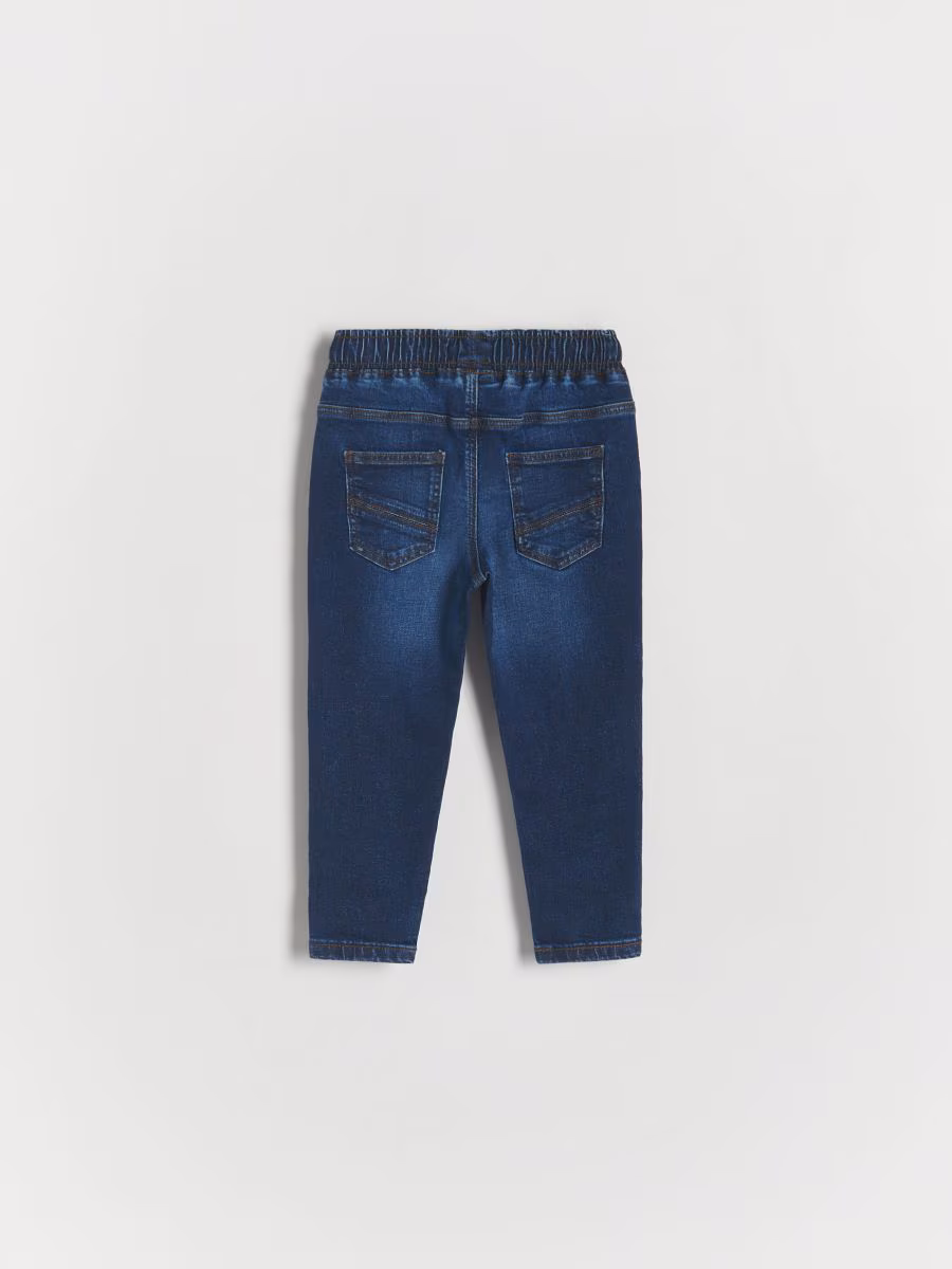 Carrot Jeans