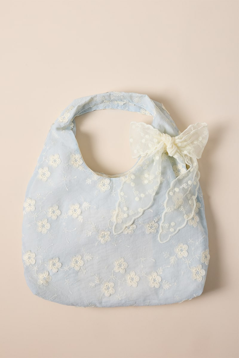 Joan Lace Applique Bow Tote