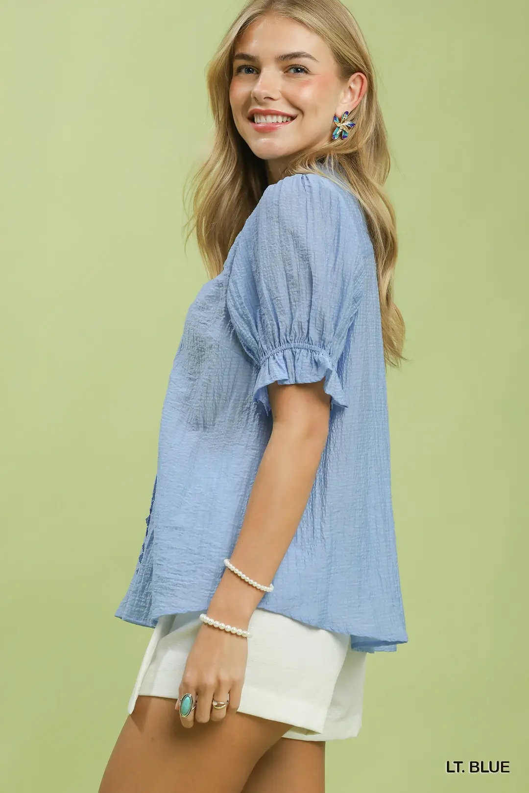 Textured Button-Front Puff Sleeve Top
