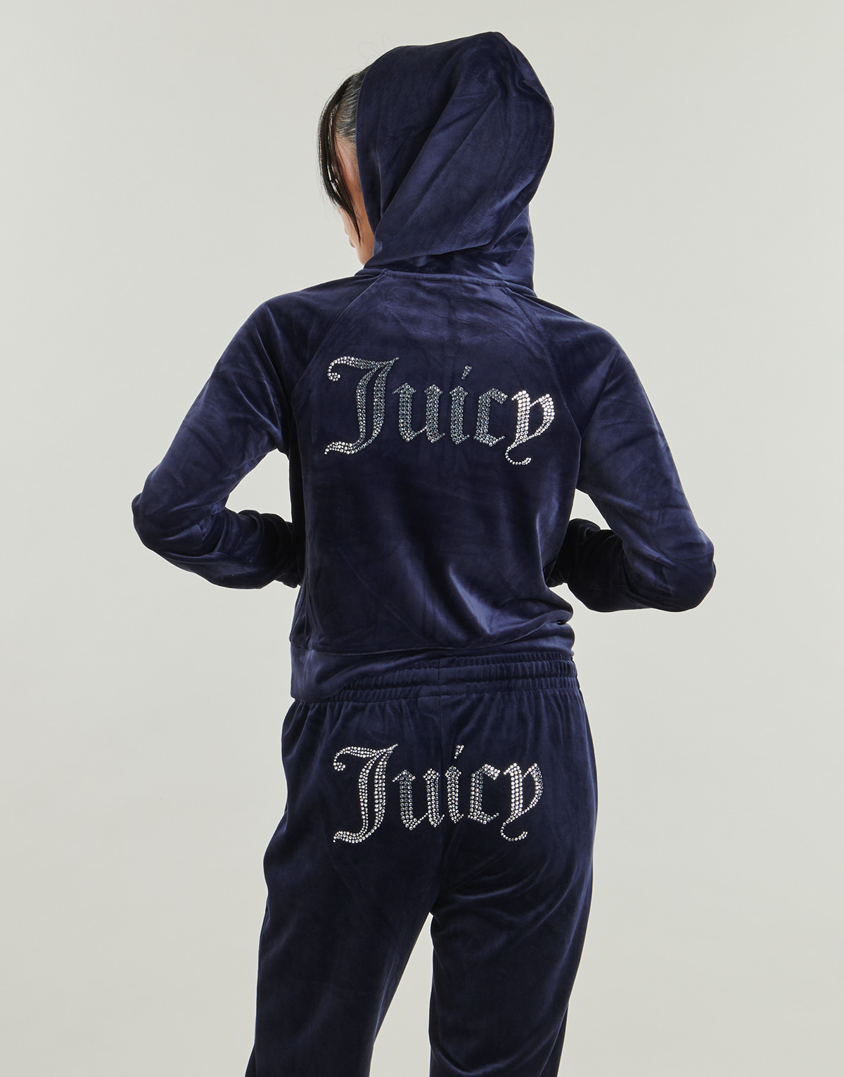 Juicy Couture - Madison Classic Velour Hoodie With Juicy  Logo - Marine