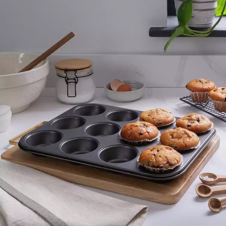 Habitat 12 Cups Non Stick Muffin Tray