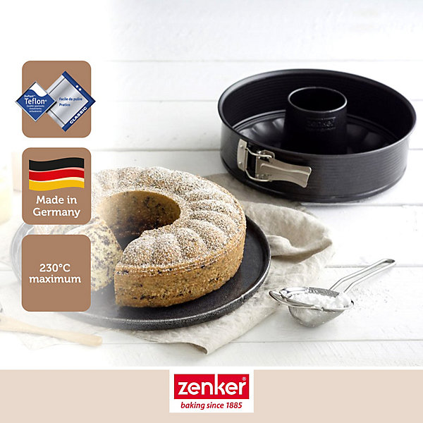 Moule à manqué et à savarin double fond 24 cm Zenker Black Metallic