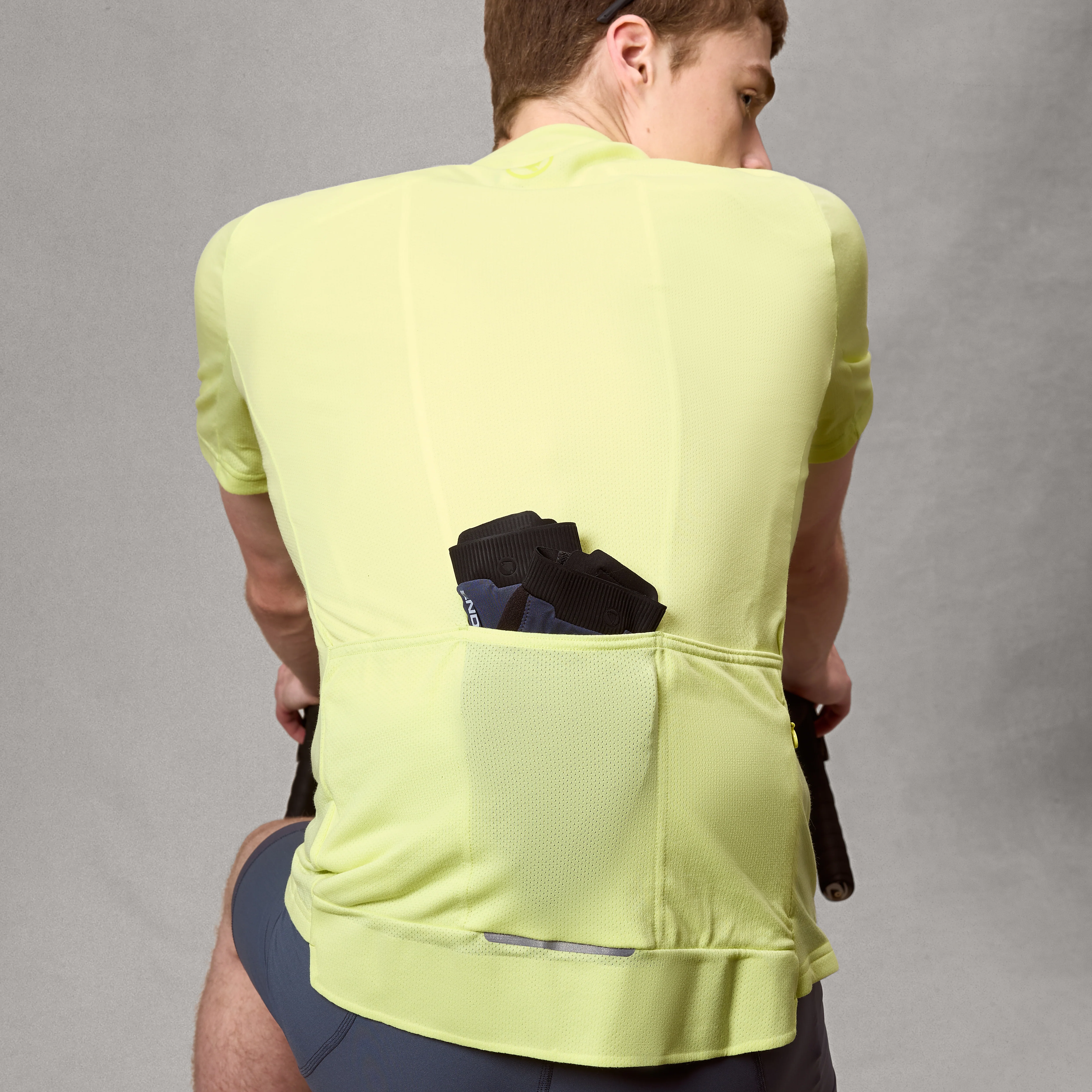 Men's Loop S/S Zipped Jersey - Oil Seed