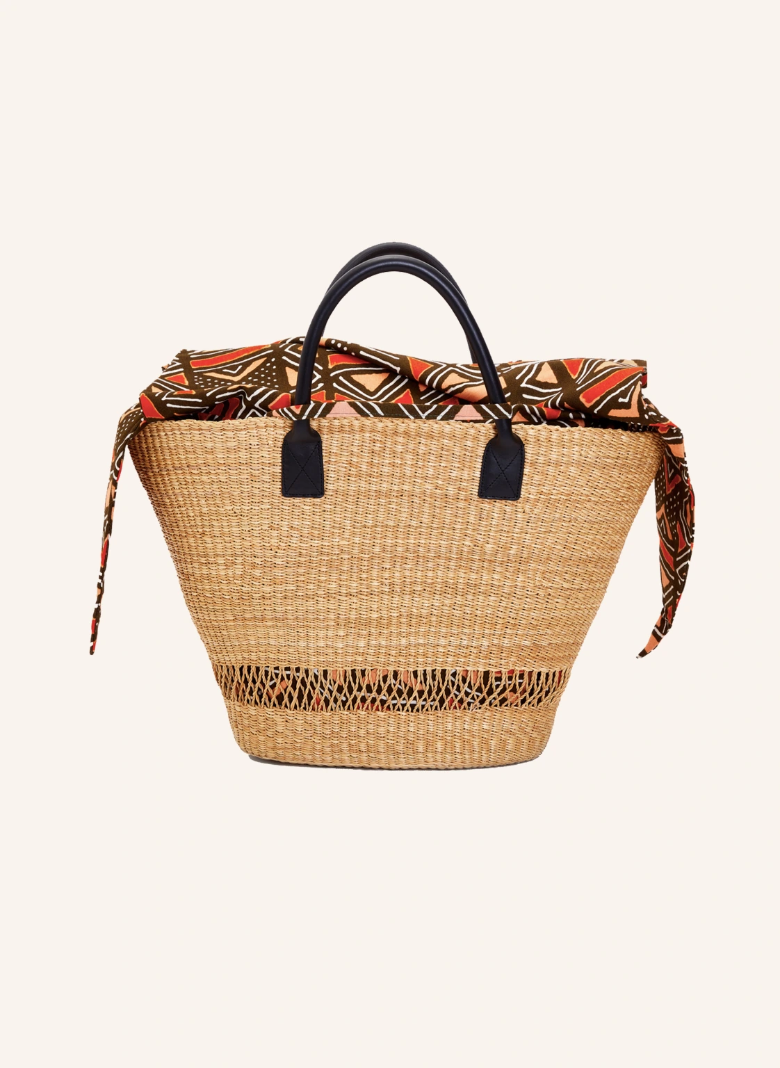 SUSU ACCRA Shopper EFIA WINDOW