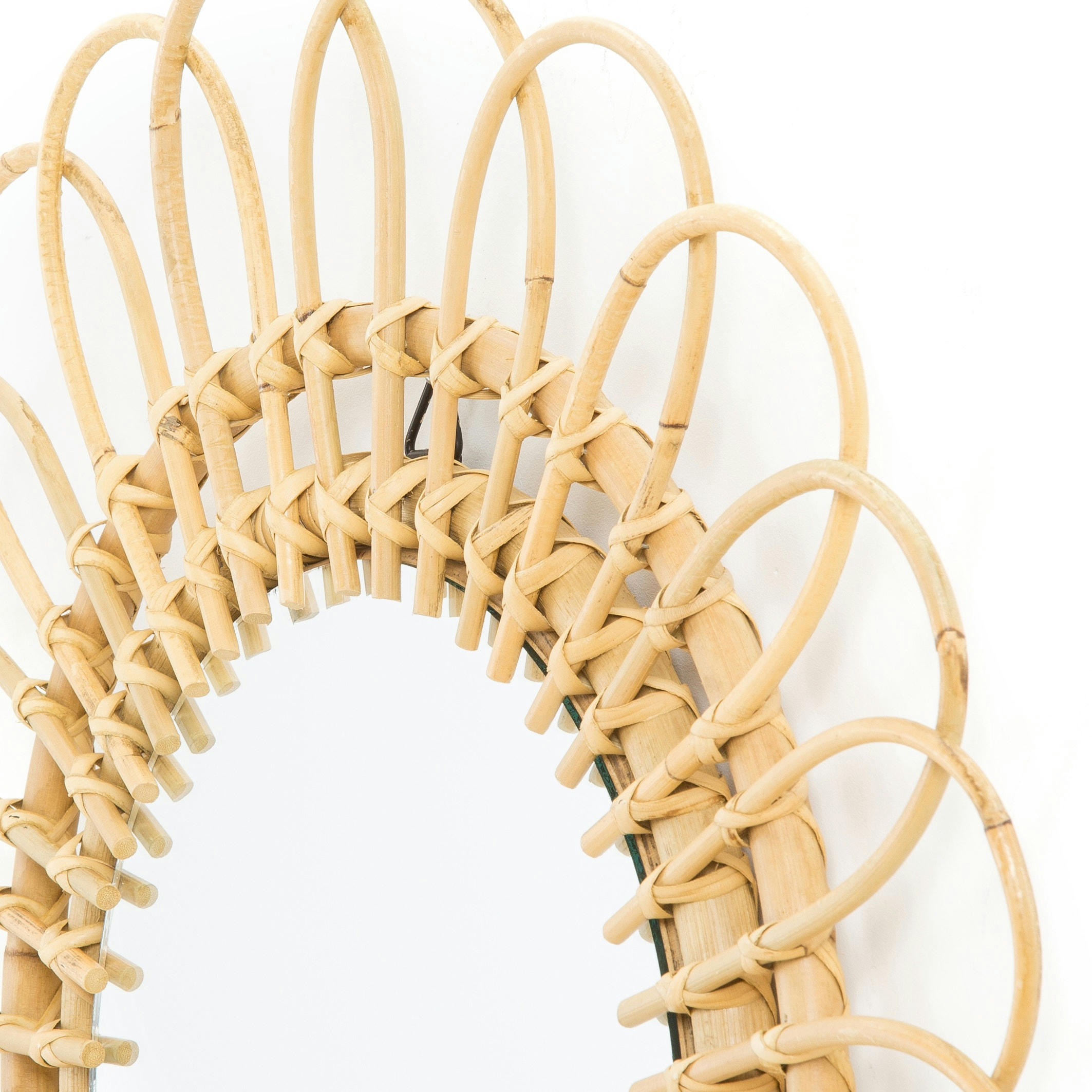Miroir rotin forme fleur Ø60 cm, Nogu