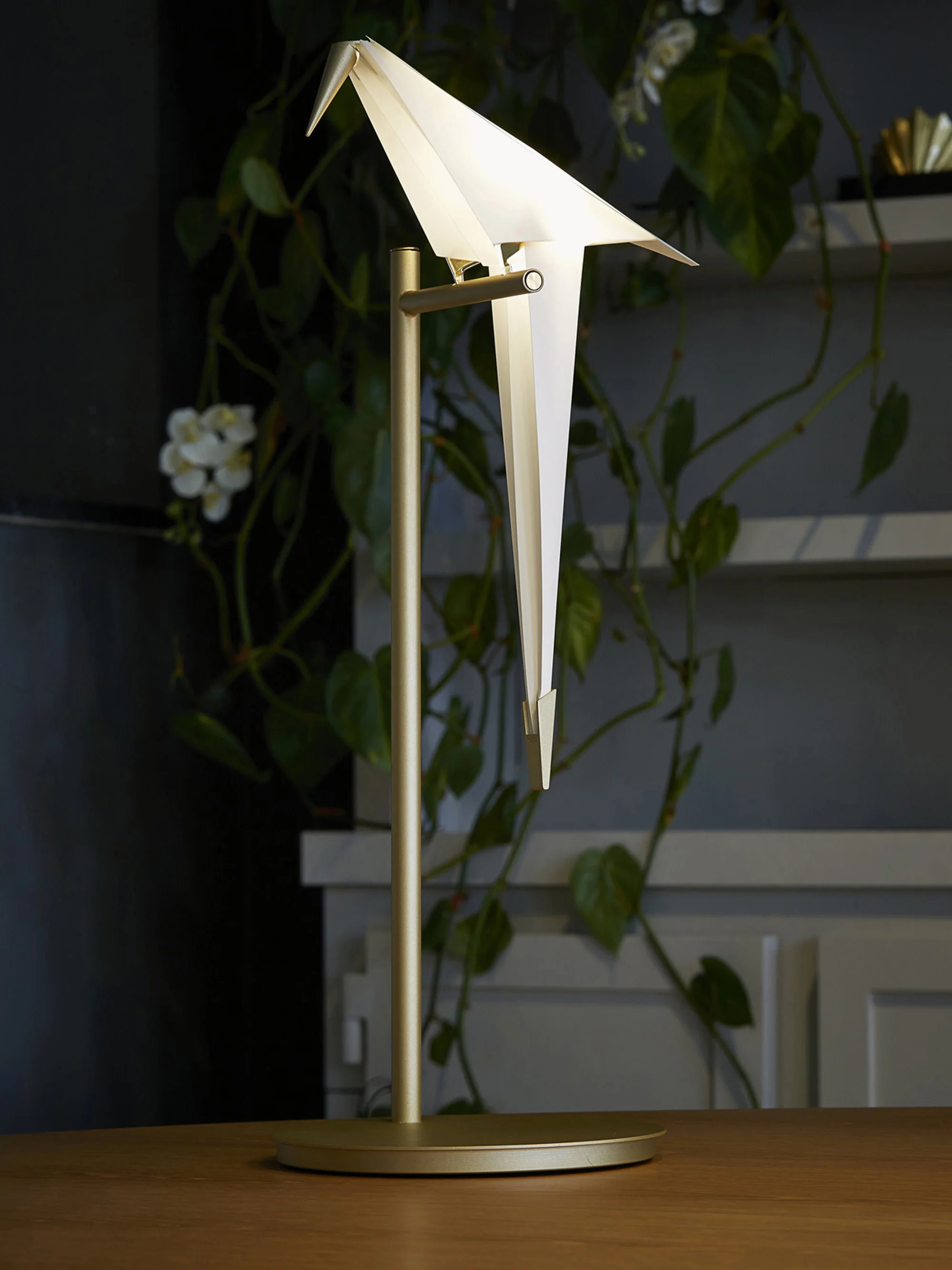 Dimmbare LED-Tischlampe Perch