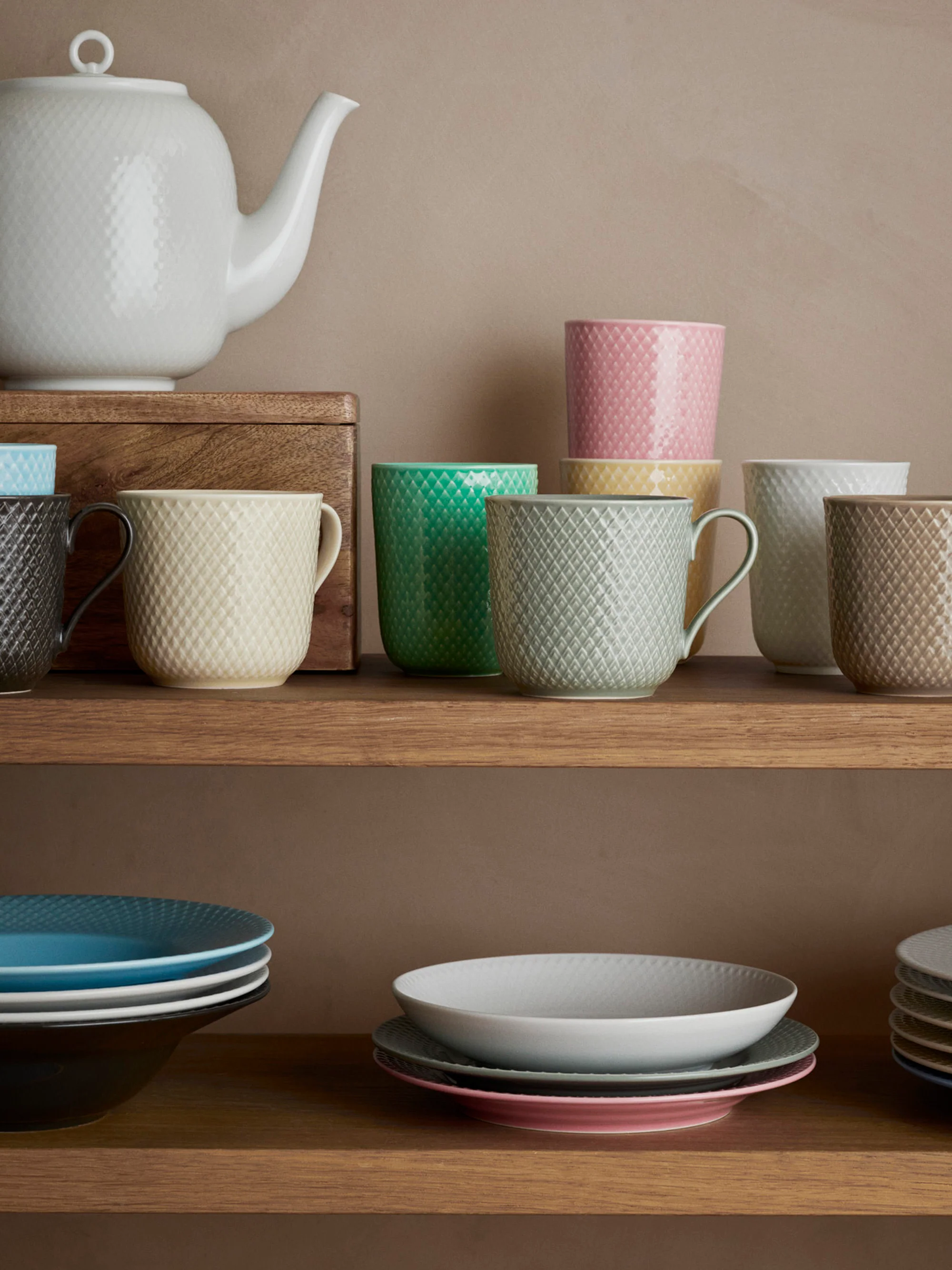 Porzellan-Tasse Rhombe Earth