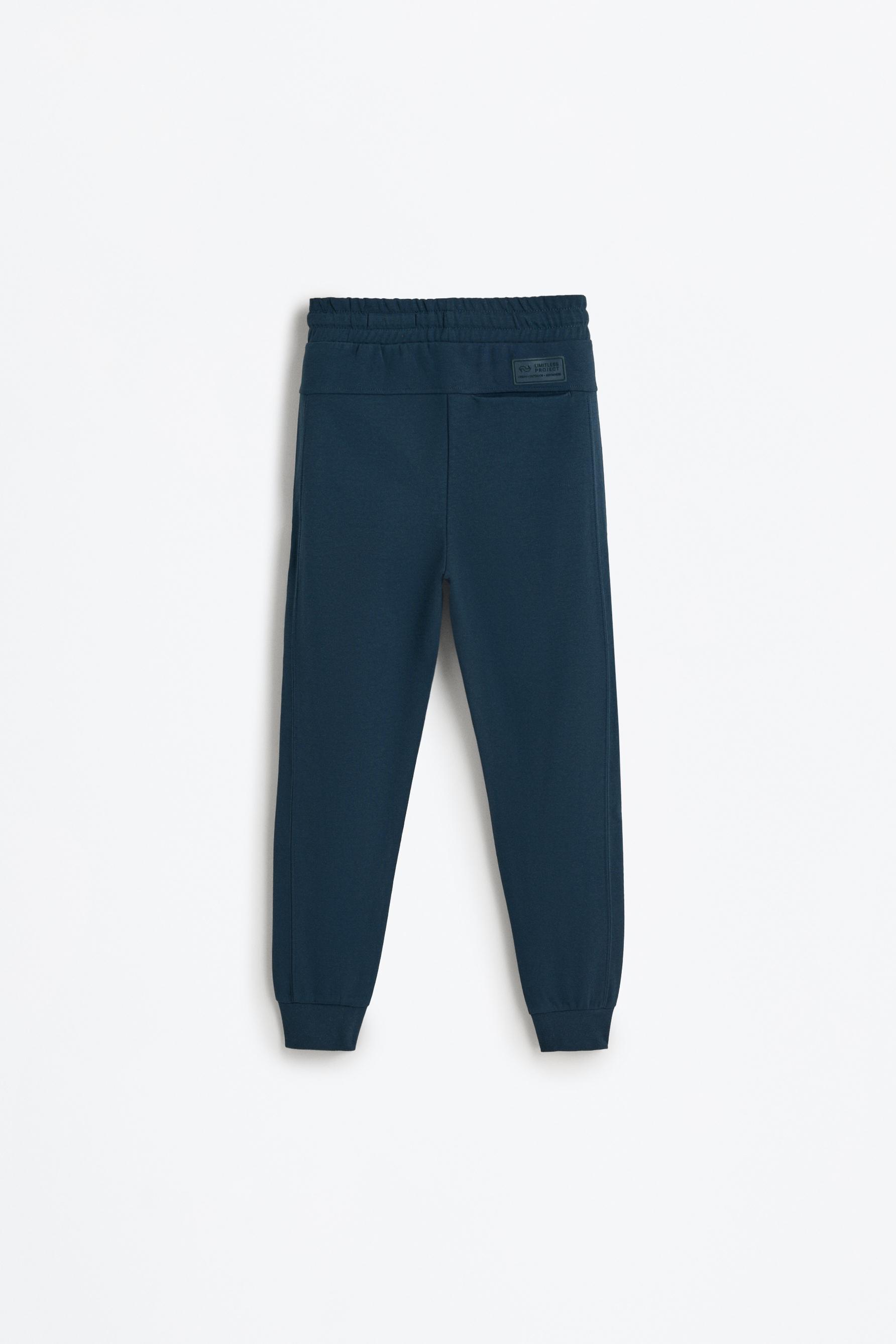 Pantalón jogger deportivo interlock