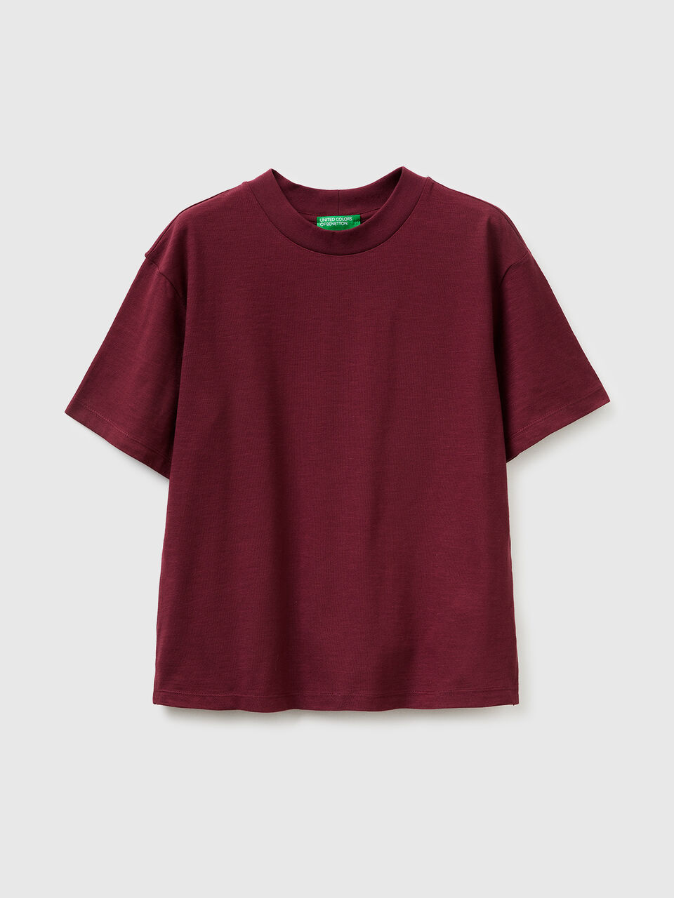 Crew neck t-shirt in lightweight cotton