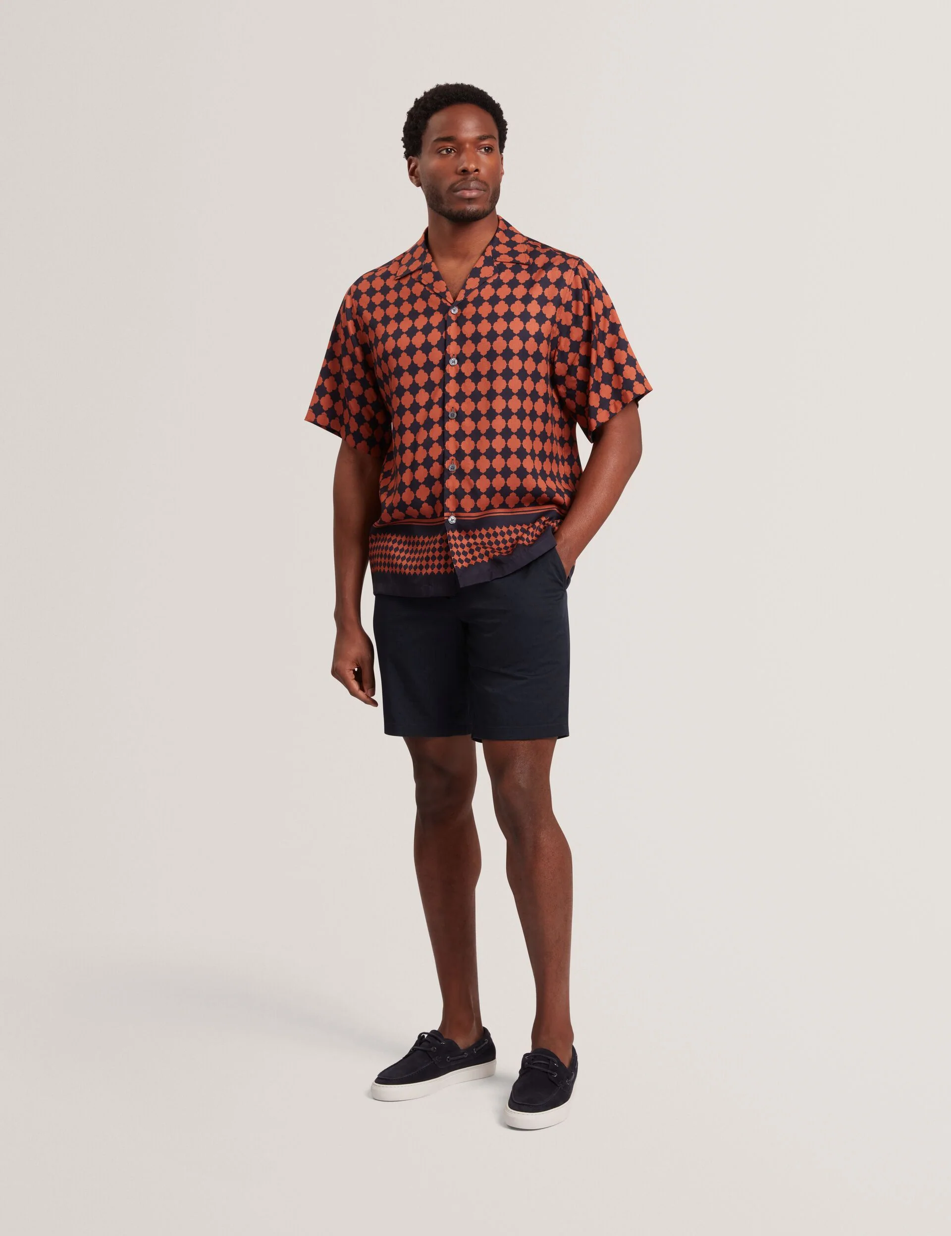 JIRAHU | BURNT RED