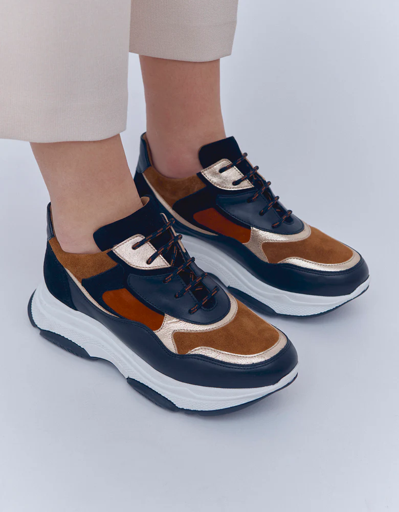 Sneakers WISH/86243/670