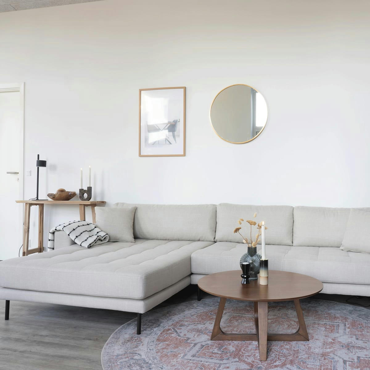 LIZZO - Canapé d'angle gauche en tissu beige