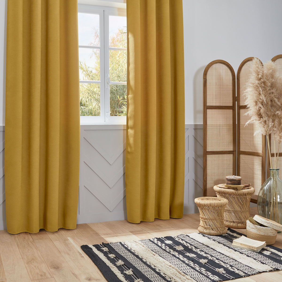 Cortina VIKI opaca ocre 135x260cm