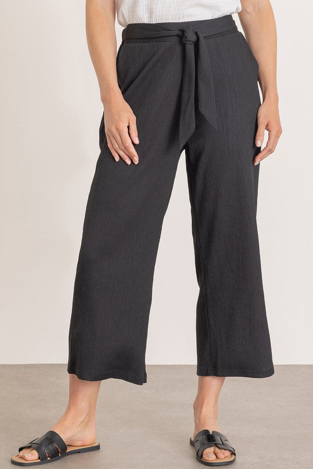 Klass. Textured Wide Leg Cropped Jersey Trousers