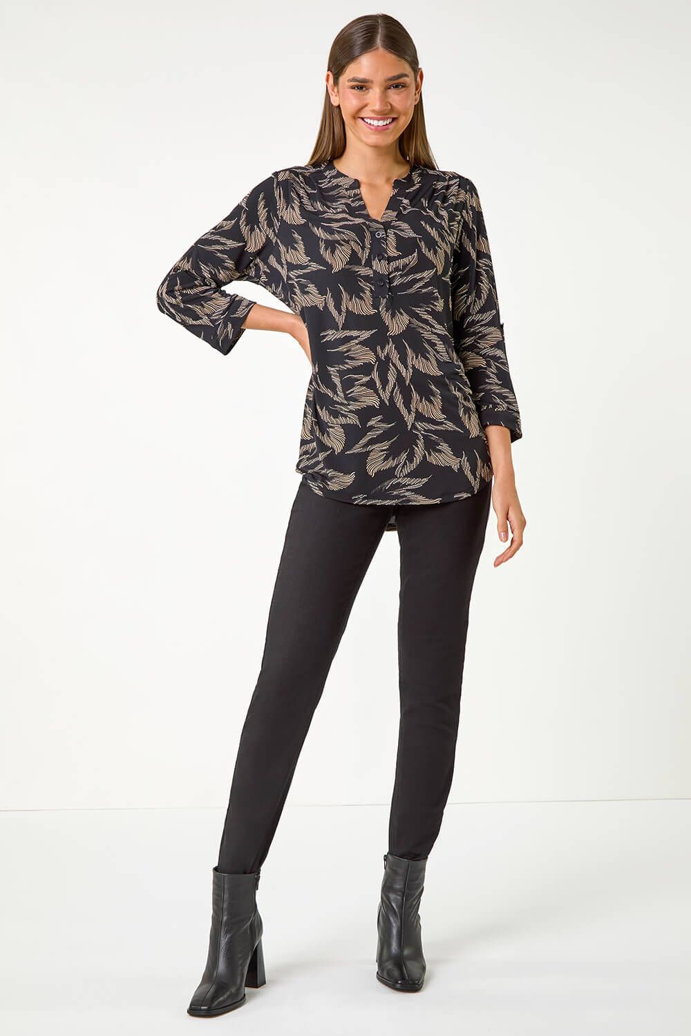 Roman Leaf Puff Print Button Front 3/4 SleeveTop