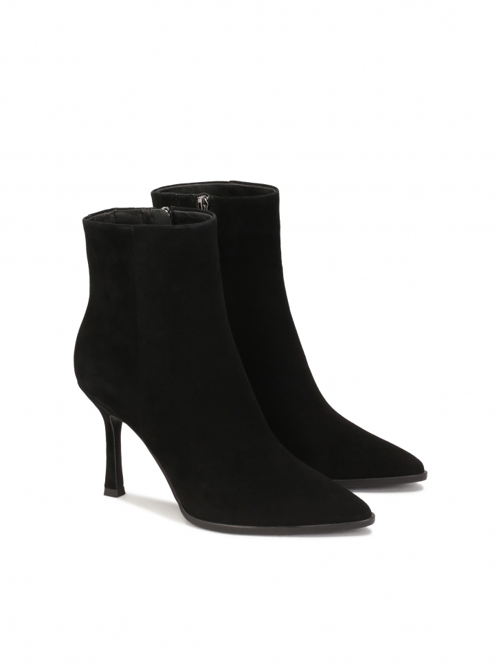 Suede heeled boots