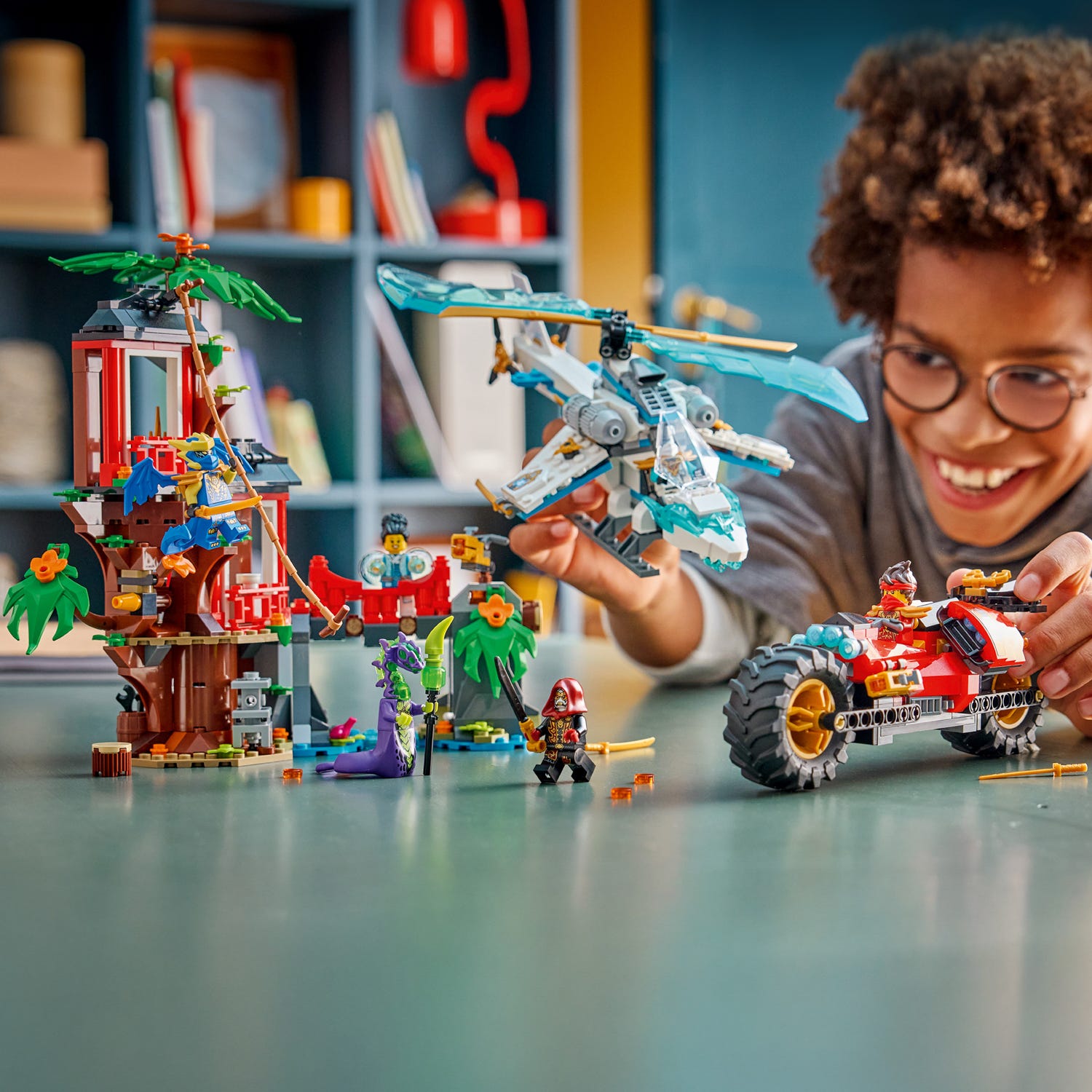 Battaglia casa sull'albero con veicolo ninja Lego Ninjago