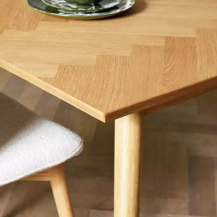 Habitat Dorney Herringbone Oak Veneer 6 Seater Dining Table